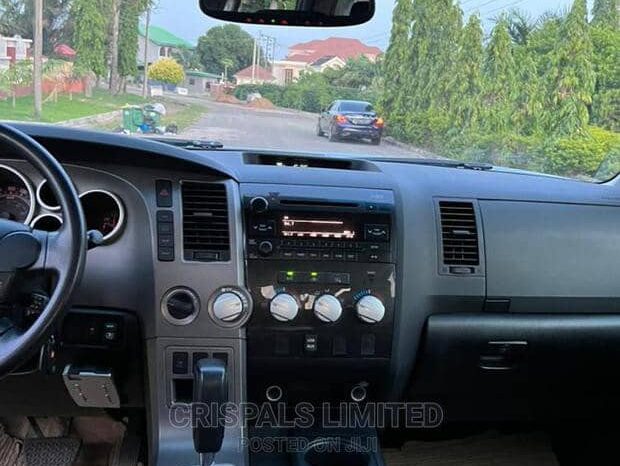 
								Foreign Used 2012 Toyota Tundra full									