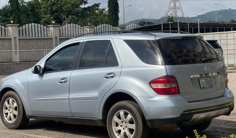 
								Naija Used 2007 Mercedes-Benz ML 350 full									