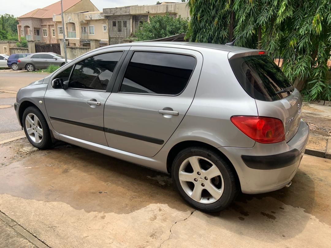 Foreign Used 2004 Peugeot 307