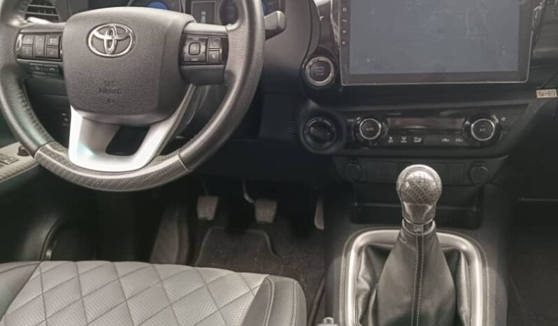 
								Naija Used 2019 Toyota Hilux full									