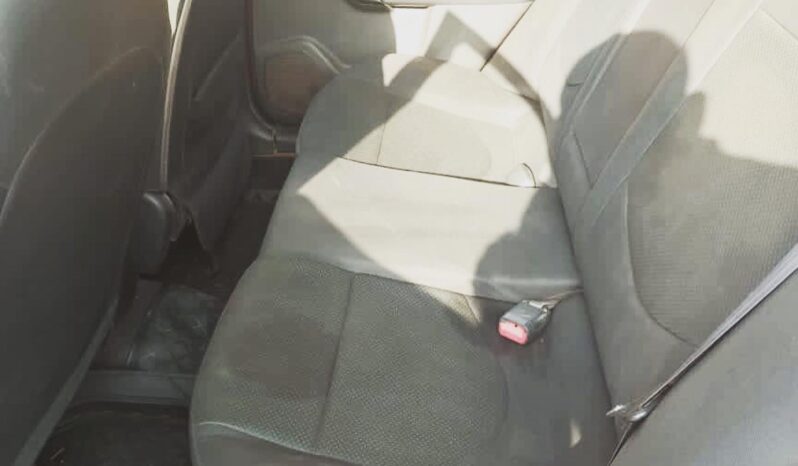 
								Naija Used 2010 Kia Cerato full									