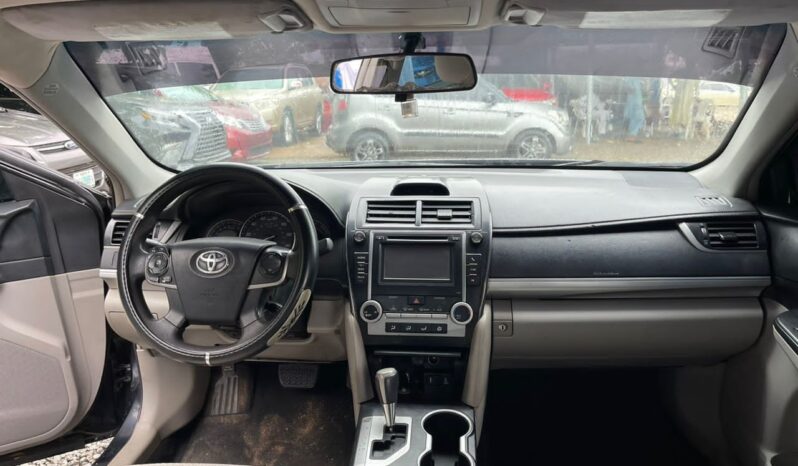 
								Naija Used 2013 Toyota Camry full									