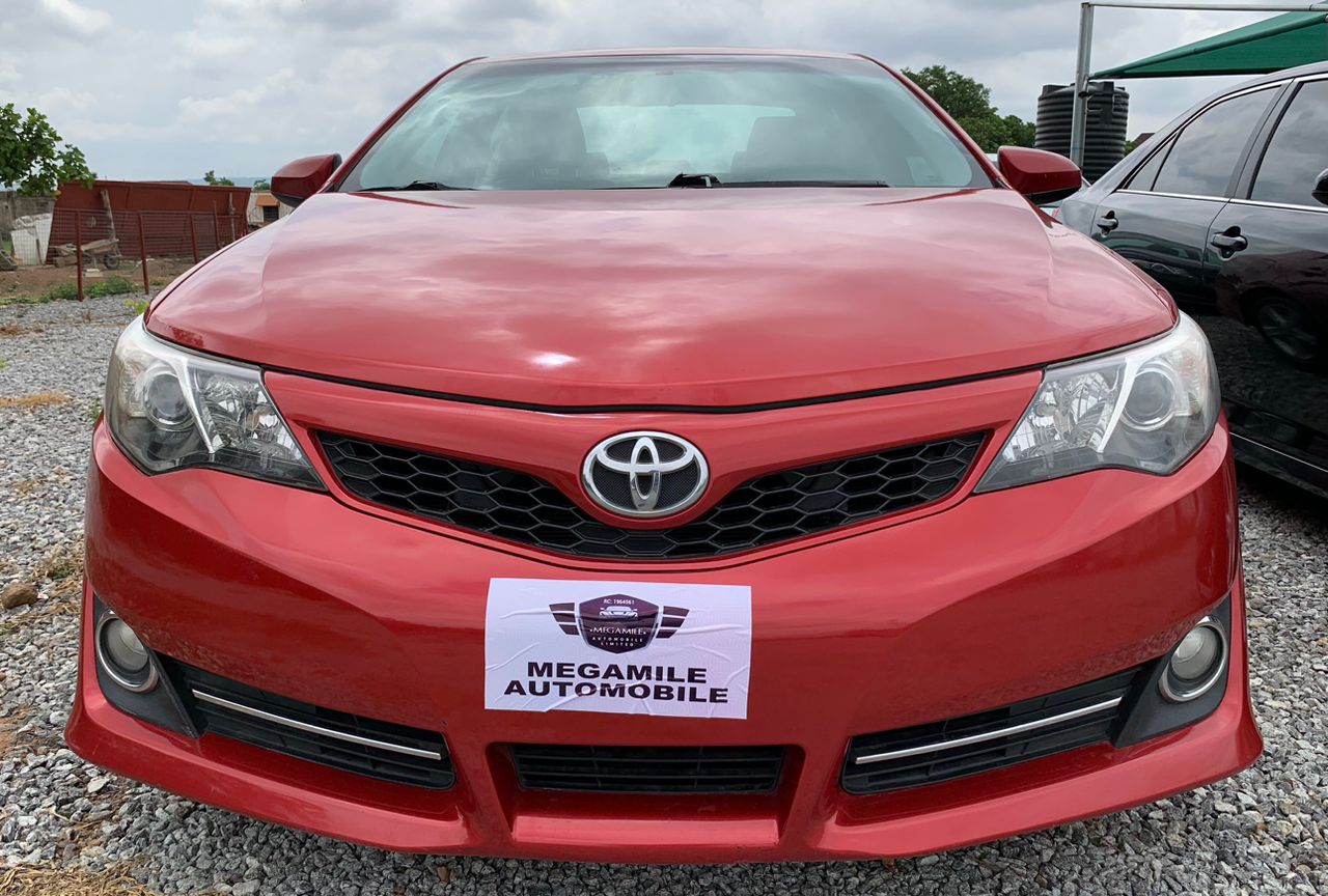 Foreign Used 2013 Toyota Camry