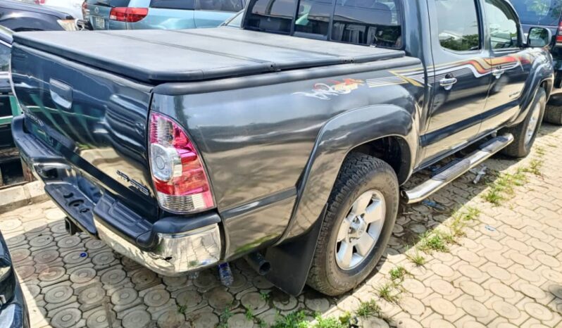 
								Naija Used 2010 Toyota Tacoma full									