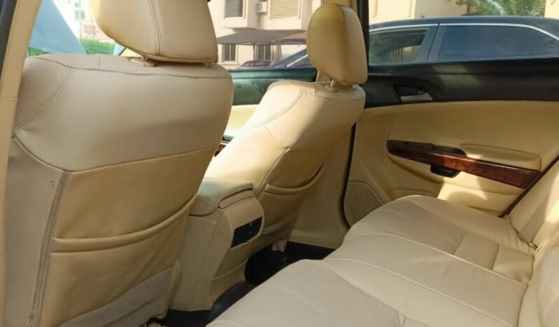 
								Naija Used 2010 Honda crosstour full									