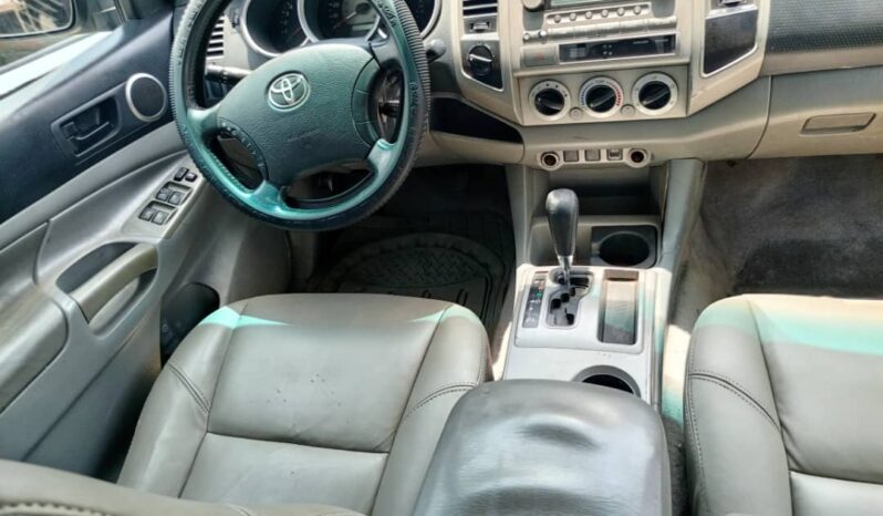 
								Naija Used 2010 Toyota Tacoma full									