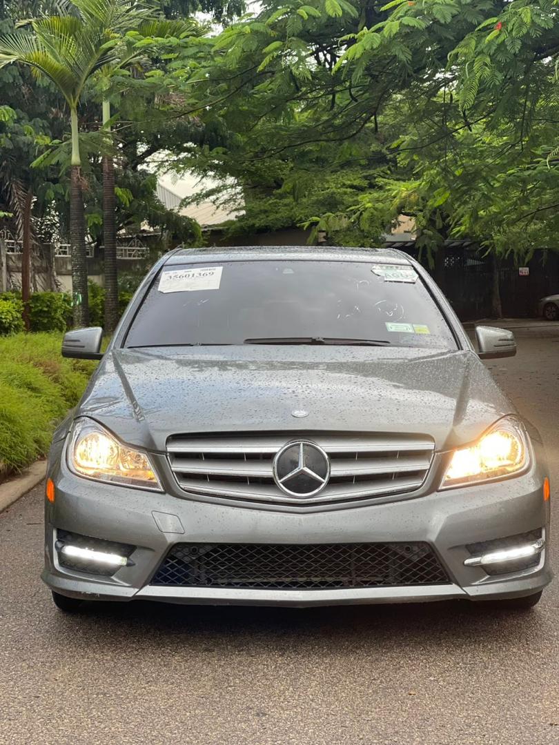 Foreign Used 2012 Mercedes-Benz C 300