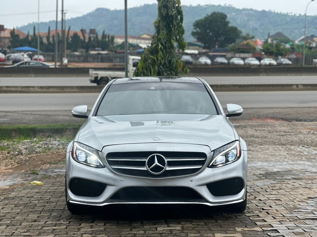 Foreign Used 2016 Mercedes-Benz C 400