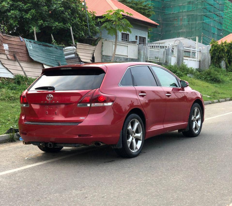 Naija Used 2013 Toyota Venza